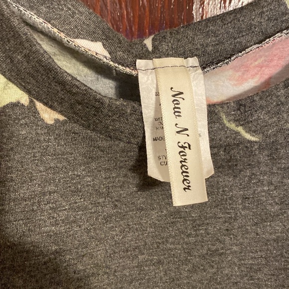 Now and forever short sleeve top - Picture 3 of 6